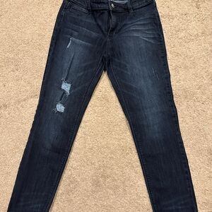 Stylish Black Distressed Women's Jeans